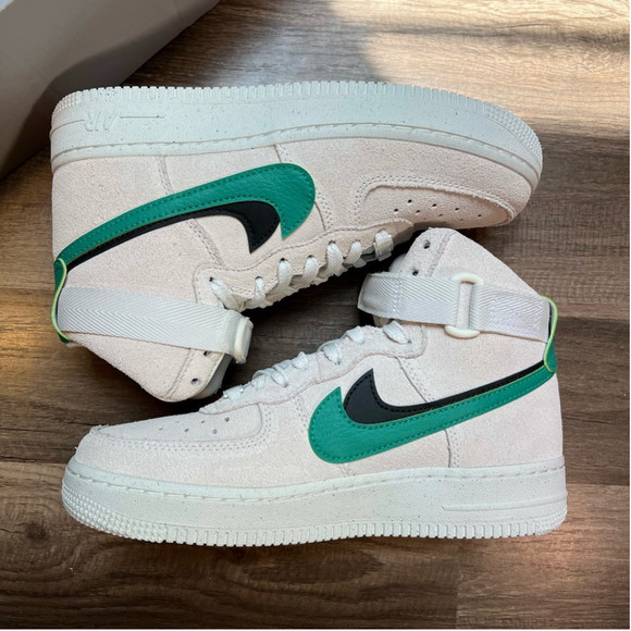 Nike Air Force 1 Hi - Picture 3 of 7